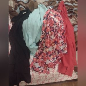 Express button up shirt bundle of 3 sz xs fits like a small red black teal flora